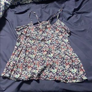 American Eagle tank size medium!